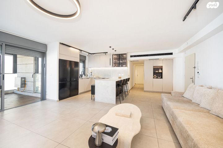 דירה, הציפורים, מודיעין מכבים רעות