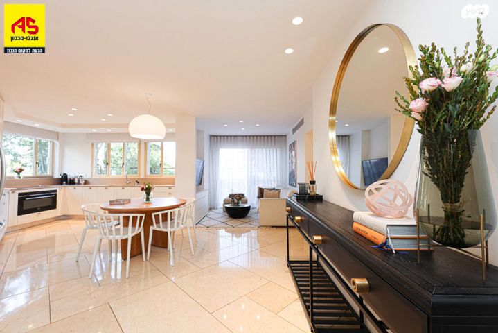 בית פרטי/ קוטג', רעננה