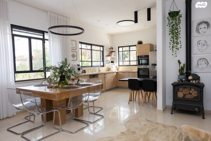 דו משפחתי, גדרה