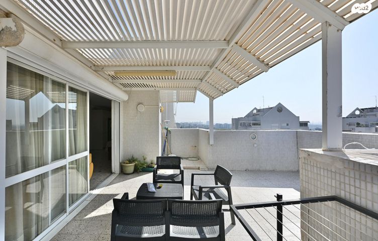 גג/ פנטהאוז, בית הערבה, קרית גנים, ראשון לציון