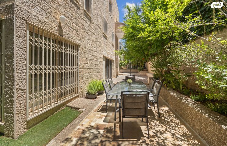 דופלקס, רחל המשוררת 4, בית הכרם, רמת בית הכרם, ירושלים