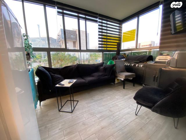 דירה, שדרות עמק יזרעאל, שקמים ואגמים, אשקלון