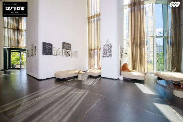 דירה, גרציאני יצחק, גני שרונה, קרית הממשלה, תל אביב יפו