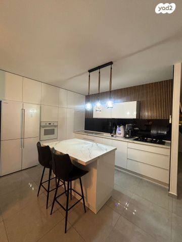 שדרות דוד בן גוריון 11