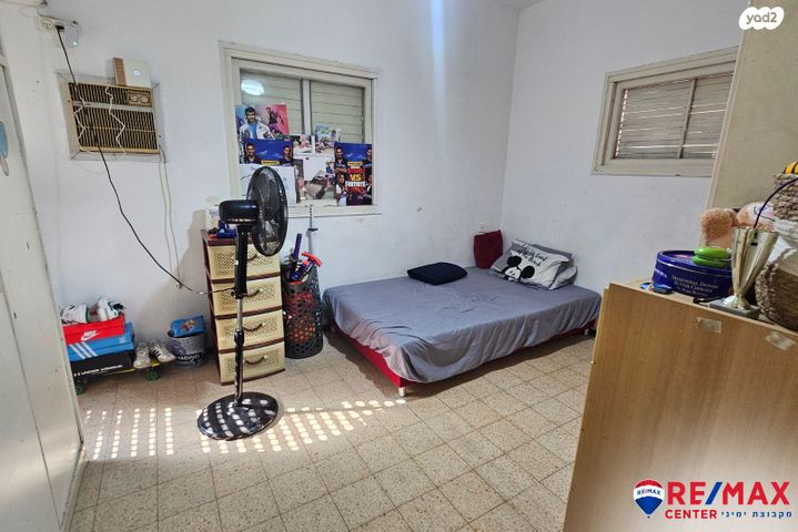 דירה, אליהו קראוזה, אגרובנק, חולון