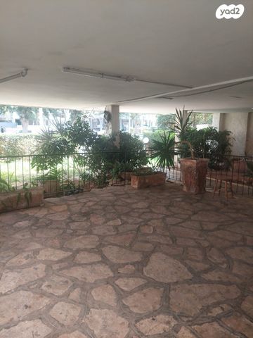 דירה, דניאל, לב העיר, בת ים