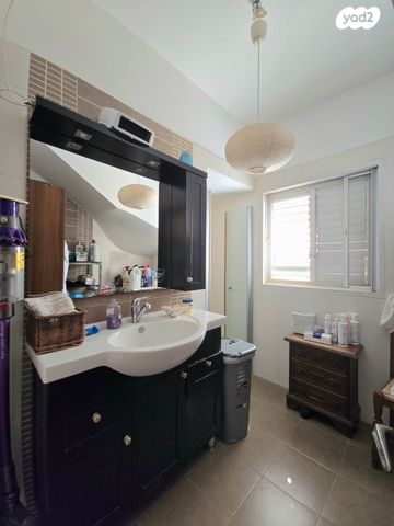 גג/ פנטהאוז, רעננה