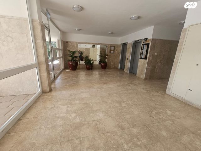 דירה, חיים הזז, שכונה ב', באר שבע