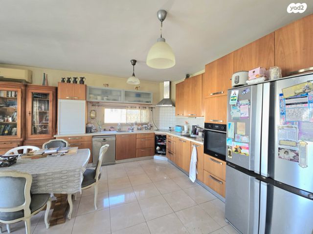 גג/ פנטהאוז, רעננה