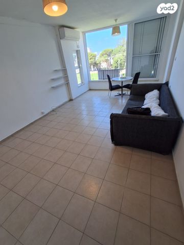 דירה, רימון 2, לב העיר, בת ים