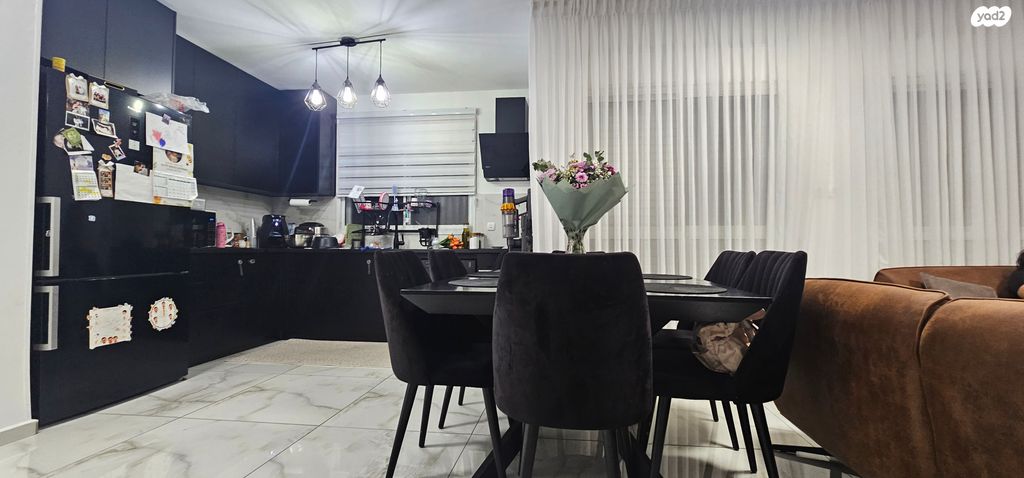 דירה, חניתה, עיר, מרכז העיר, נהריה