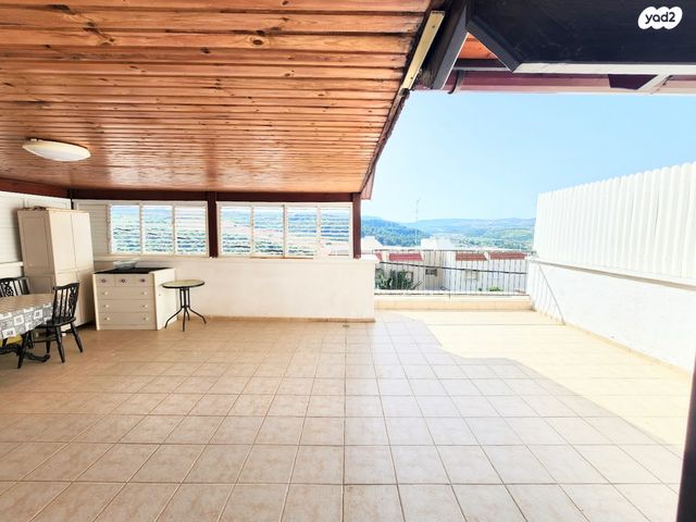 דירת גן, לוטוס, אילנות, מעלות תרשיחא