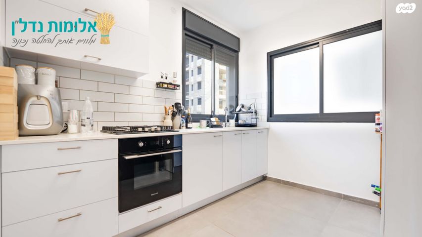 דירה, הרא"ה 240, אזור הבילויים, רמת גן