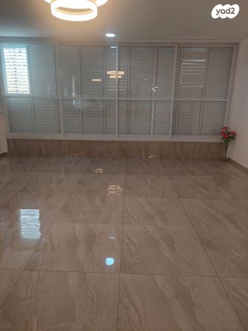 דירה, דניאל, לב העיר, בת ים