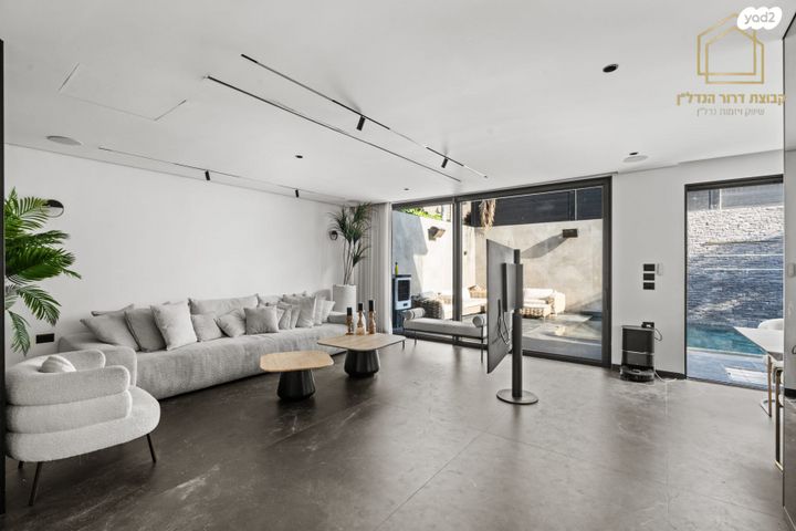 דו משפחתי, דיקלה, נווה דקלים, ראשון לציון