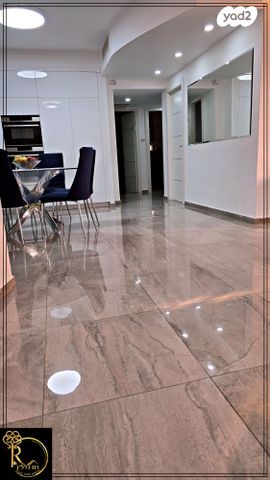 דירת גן, החרסית, נופי סלע, מעלה אדומים