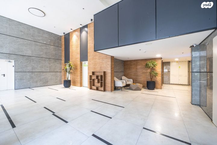 דירה, הציפורים, מודיעין מכבים רעות