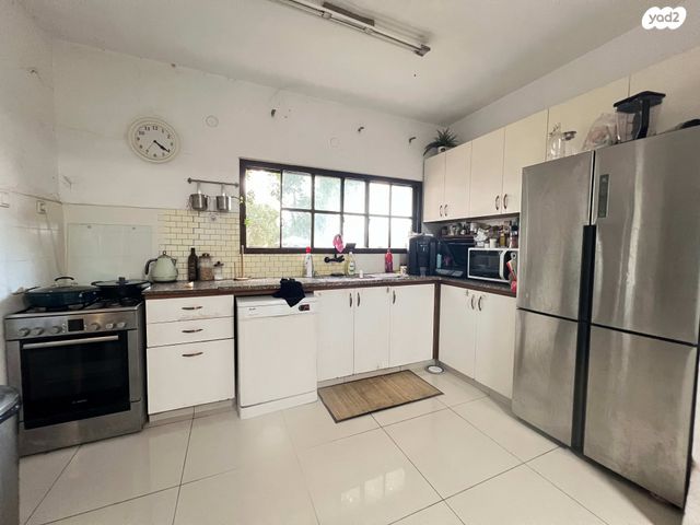 דירת גן, וייצמן, קרית אתא