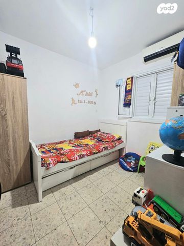 דירה, הרב אברהם הלל 13, ויצמן, רמלה