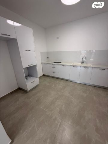 דירת גן, אשקלון