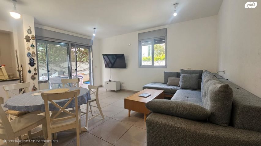 דירת גן, שדרות הרצל, נאות שמיר, יבנה