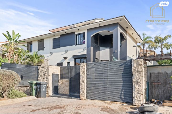 דו משפחתי, דיקלה, נווה דקלים, ראשון לציון