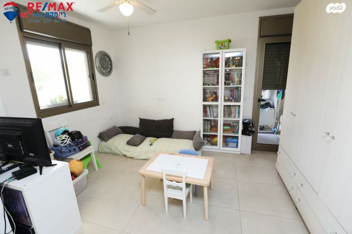 דירה, רש"י 23, הרצליה