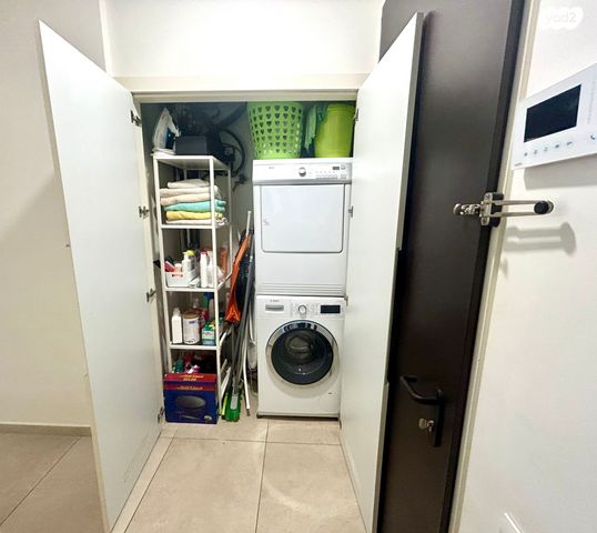 דירת גן, העבודה 8, לב תל אביב, לב העיר צפון, תל אביב יפו