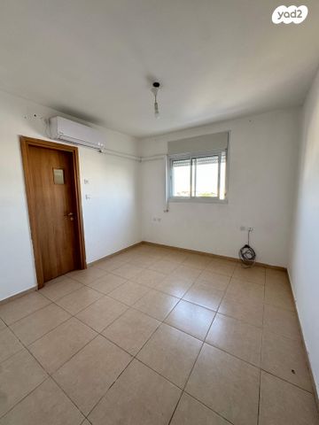 דירה, בן גוריון, אשקלון