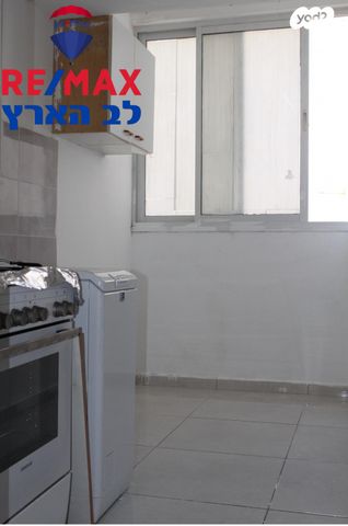 דירה, רבן יוחנן בן זכאי, אלעד, אלעד