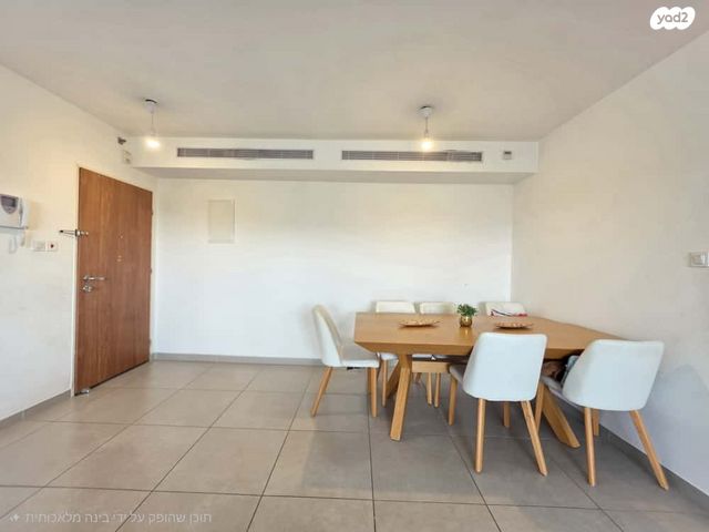 דירה, משה ברזני, הבנים, קרית גת