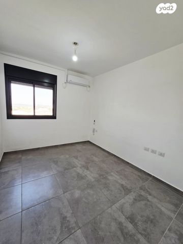 דירה, חיים ויצמן, מורשת, מודיעין מכבים רעות