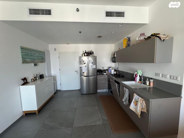 דירה, דרך מנחם בגין 144, תל אביב יפו