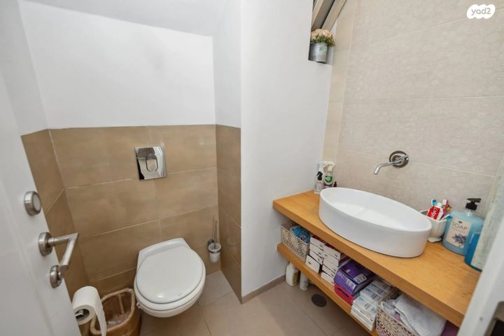 דופלקס, רחל המשוררת 4, בית הכרם, רמת בית הכרם, ירושלים