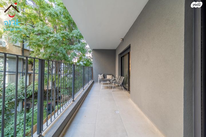 דירה, רחל, גבעת הרמבם, גבעתיים