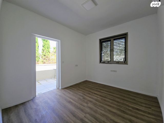 בית פרטי/ קוטג', קדימה צורן