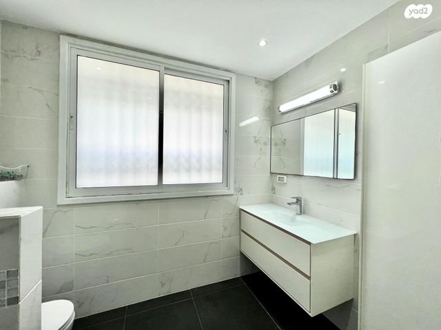 דופלקס, שדרות חיים וייצמן 49, צפון מערב מרכז העיר, נתניה