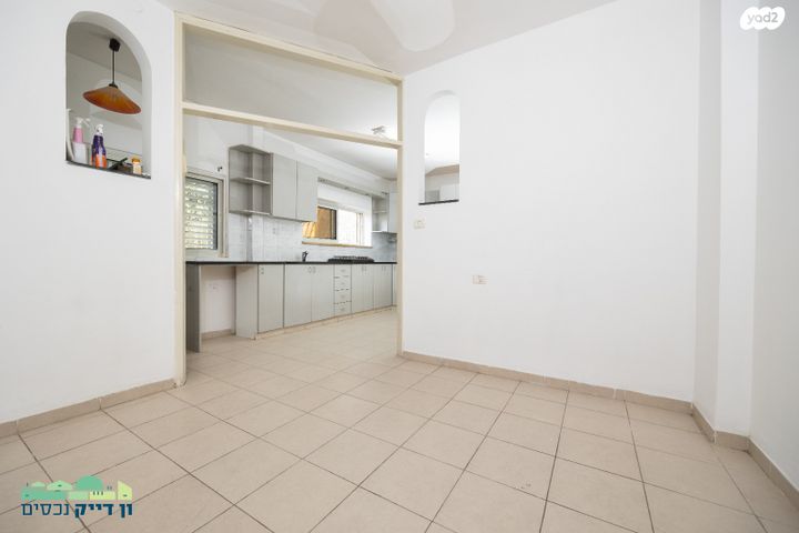 דירה, קורא הדורות 37, תלפיות, ירושלים