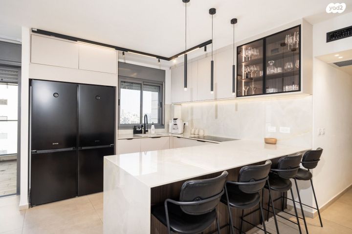 דירה, הציפורים, מודיעין מכבים רעות