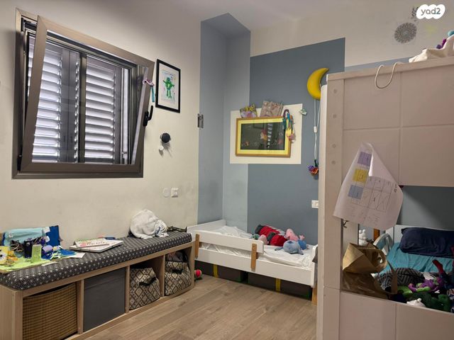 דירה, הלוטוס, קרית הפרחים - 2005, רעננה