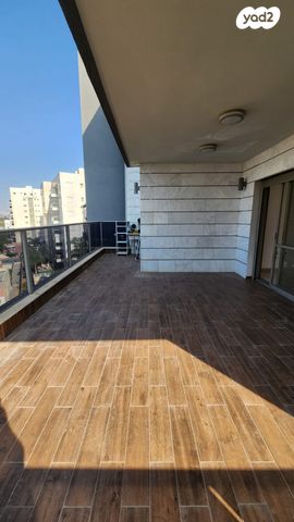 דירה, דבורה הנביאה, רובע יזרעאל סביוני העמק, עפולה