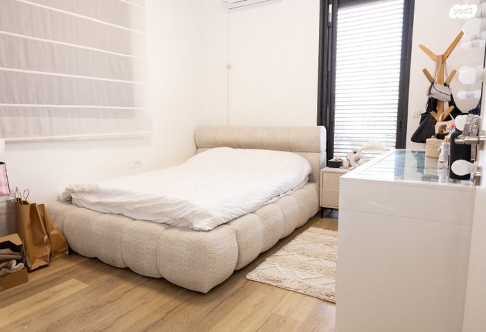 דו משפחתי, גדרה