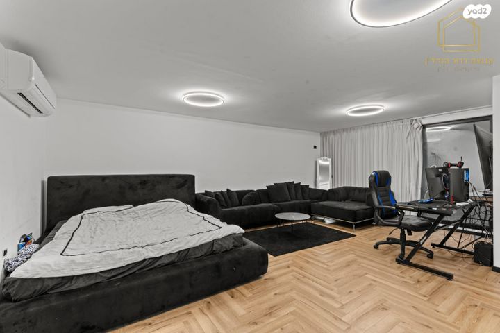 דו משפחתי, דיקלה, נווה דקלים, ראשון לציון