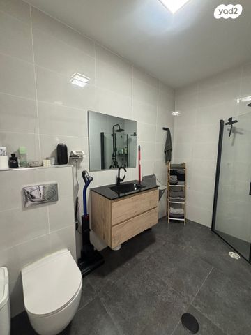 דירה, שדרות דוד בן גוריון 11, הסיטי, אשקלון