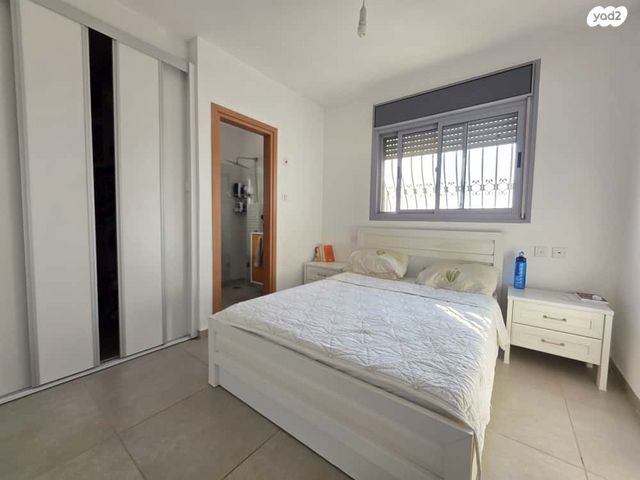 דירה, משה ברזני, הבנים, קרית גת