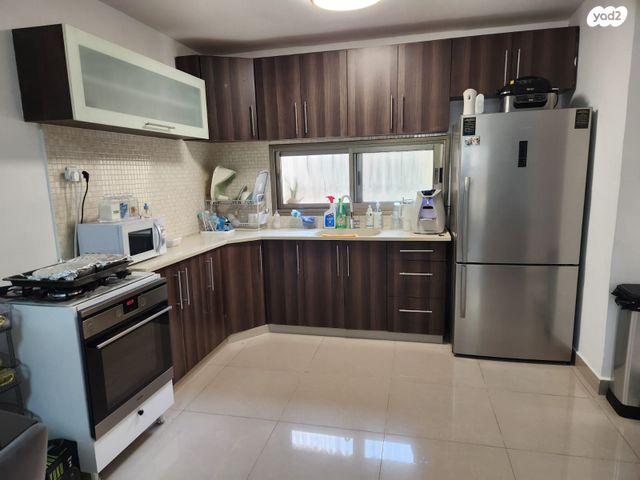 דירת גן, בית שמש