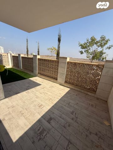 דירת גן, אשקלון