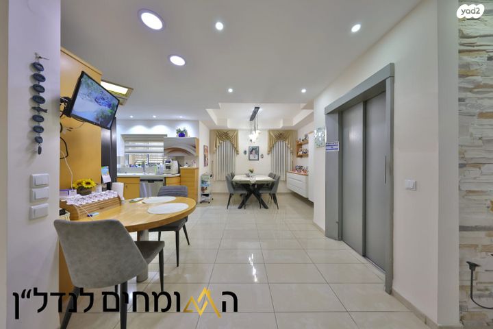 דו משפחתי, משה שרת, קרית חיים מזרחית, חיפה