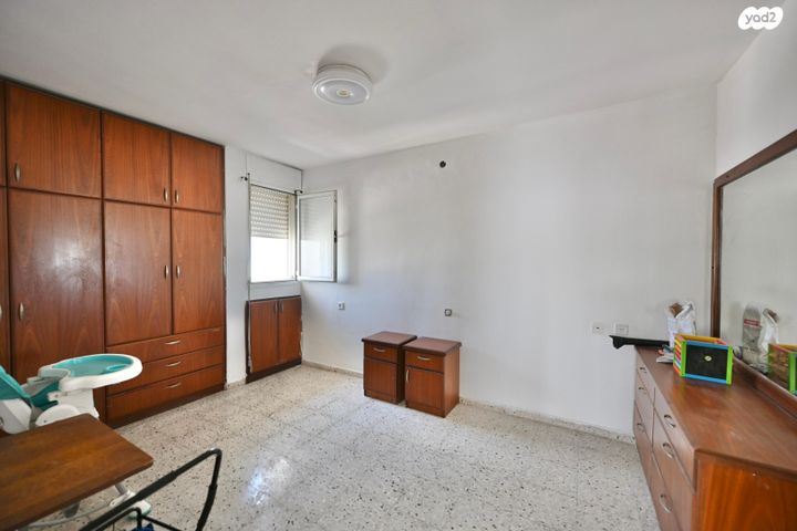 גג/ פנטהאוז, בית הערבה, קרית גנים, ראשון לציון