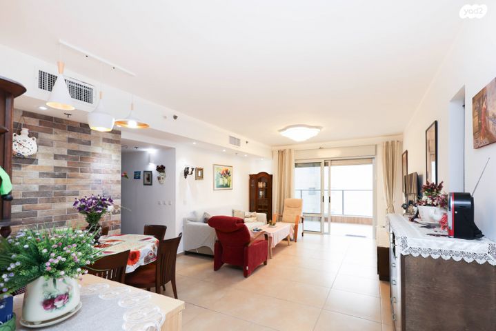 דירה, אלונים 26, נתניה